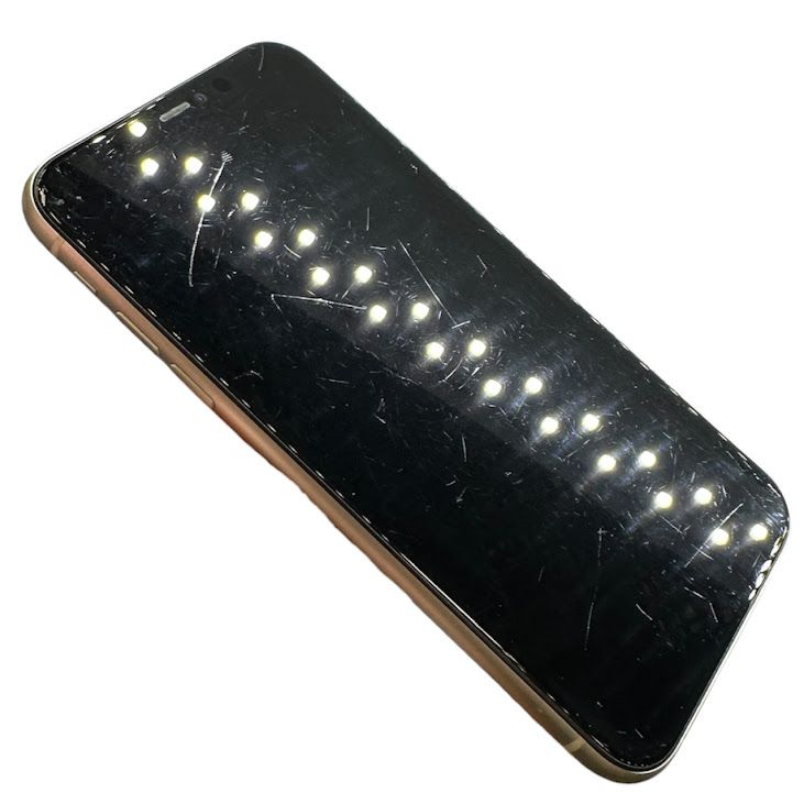 iPhone��11��64GB���ۥ磻�ȡ�SIM�ե꡼�����եȥХ���