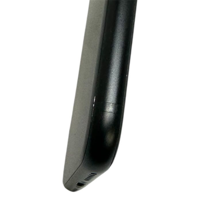 �ڥХåƥ꡼92%��iPhone��SE����2�����64GB���֥�å���SIM�ե꡼��au��