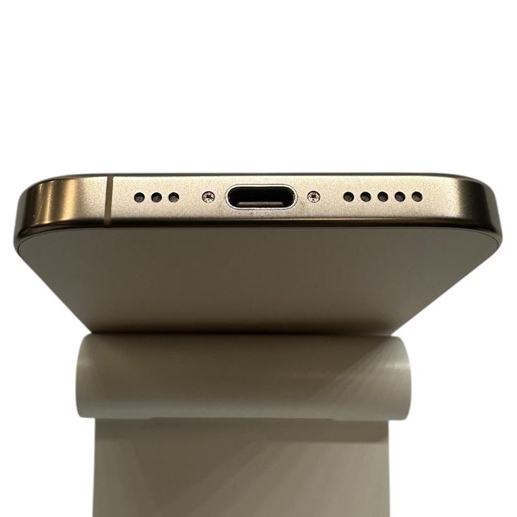 ڥХåƥ꡼93%iPhone16Pro128GBǥȥ˥ࡡSIMե꡼