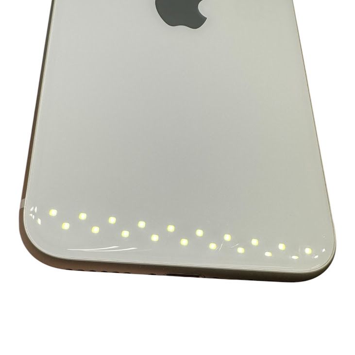�ڥХåƥ꡼100%��iPhone��SE����3�����64GB���������饤�ȡ�SIM�ե꡼���ɥ�����