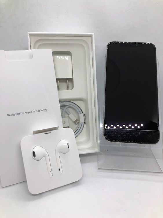 ムスビー｜iPhone X 64GB シルバー SIMフリー ドコモ版 バッテリー82 