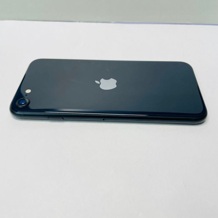iPhone SE��3���� 64GB SIM�ե꡼ ����95% 02132