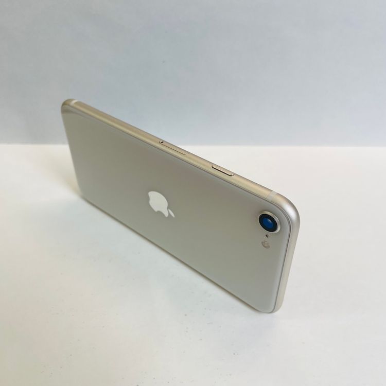 iPhone SE��3���� 64GB SIM�ե꡼ ����92% 39705