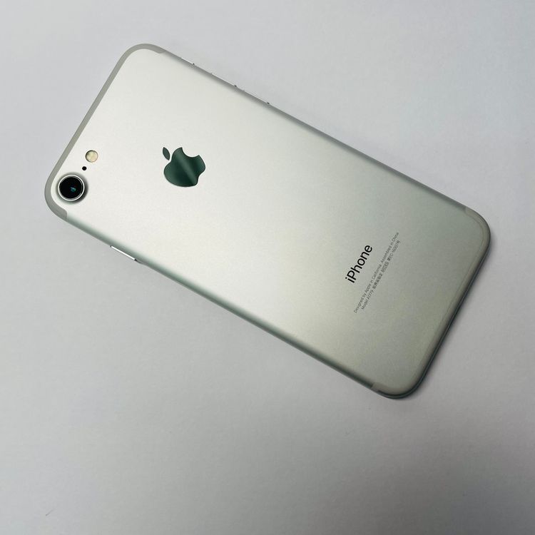 iPhone 7 32GB SIMե꡼ Хåƥ꡼100% 96624