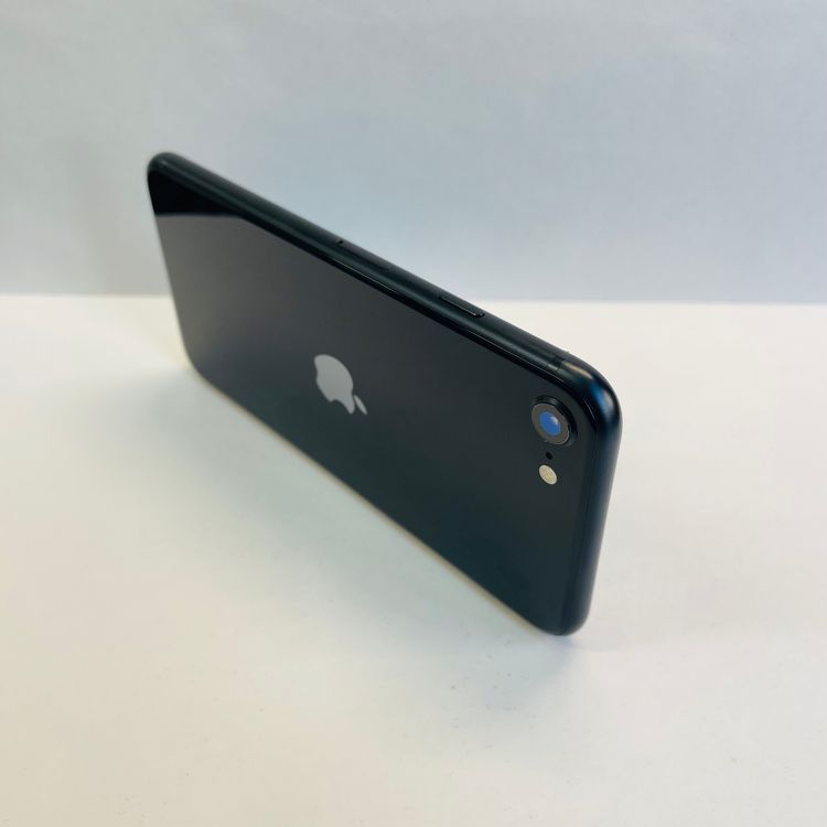 iPhone SE��3���� 128GB SIM�ե꡼ ����95% 35365