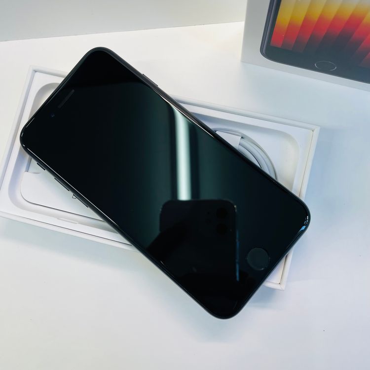 iPhone SE��3���� 128GB ������SIM�ե꡼ ����91% 85792