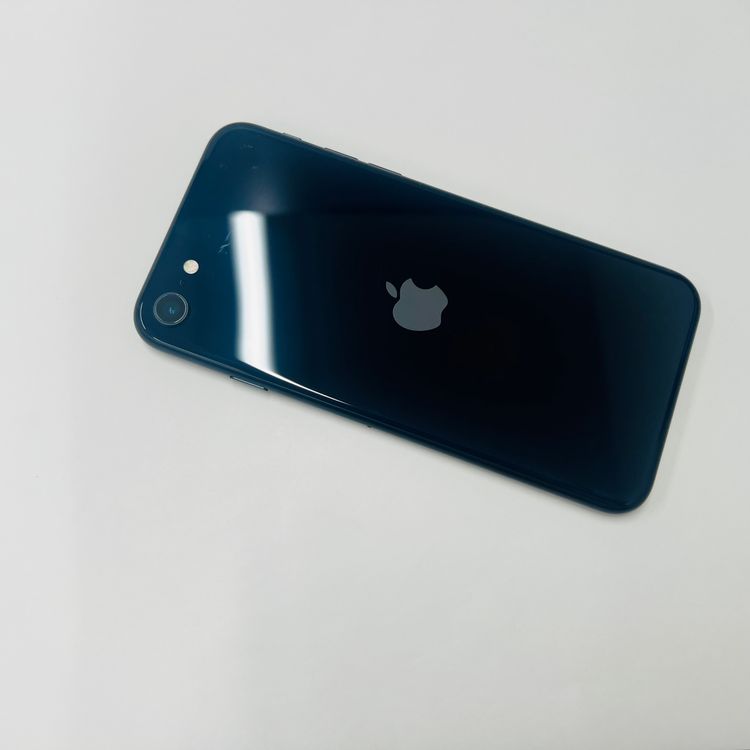 ����95% iPhone SE��3���� 64GB SIM�ե꡼31680