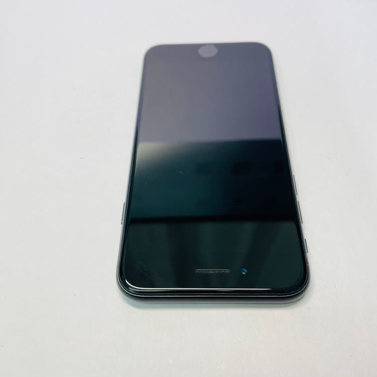 iPhone SE��3���� 64GB SIM�ե꡼ ����100% 06163