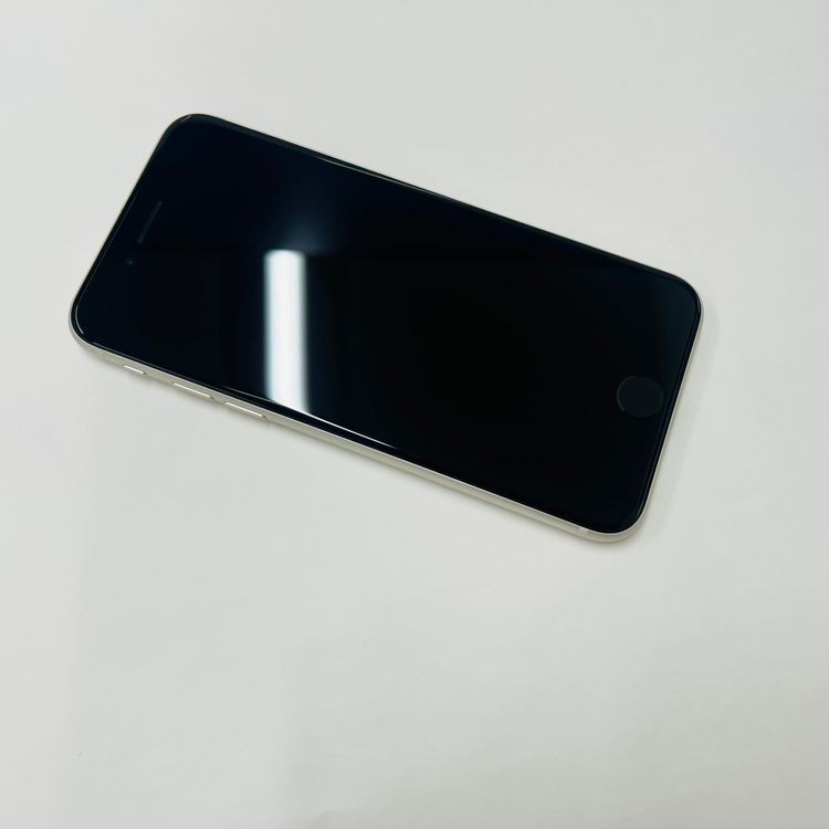 ����88% iPhone SE3 64GB SIM�ե꡼ 72631