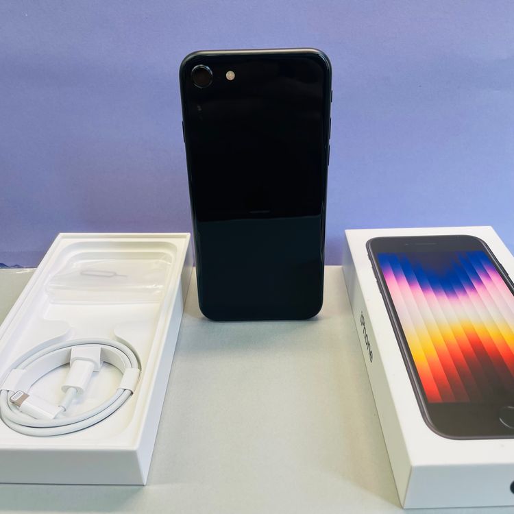 iPhone SE��3���� 64GB SIM�ե꡼ ����94% 41653