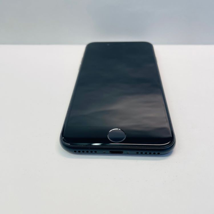 ���� iPhone SE��3���� 64GB SIM�ե꡼ ����95% 03971