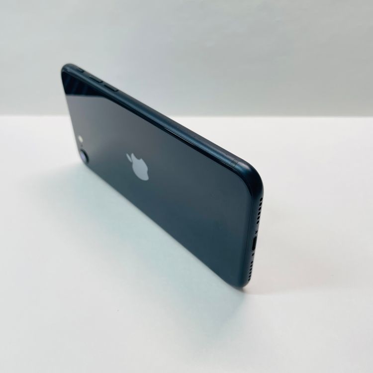 iPhone SE��3���� 64GB SIM�ե꡼ ����97% 69561