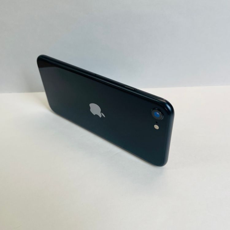 iPhone SE��3���� 128GB SIM�ե꡼ ����96% 98028