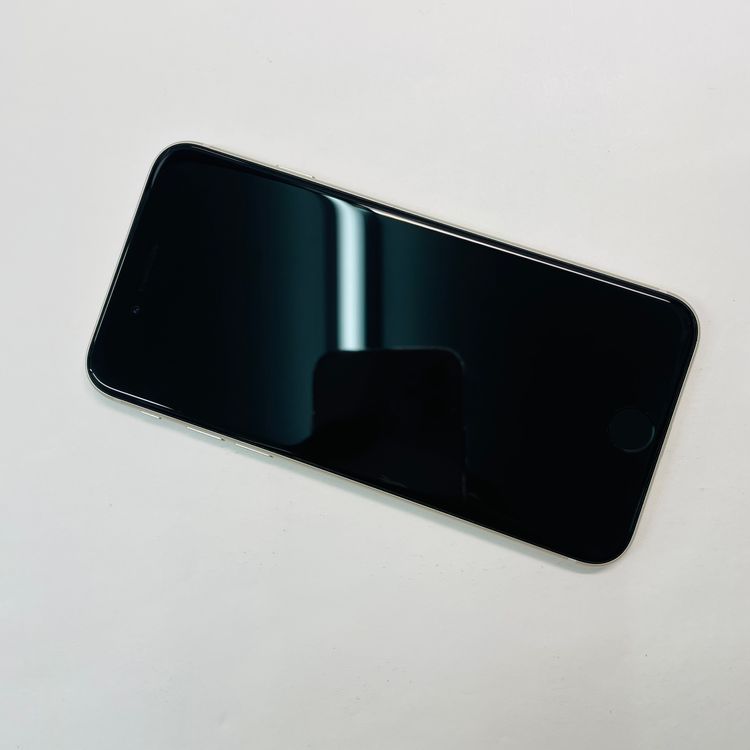 ���� iPhone SE��3���� 64GB SIM�ե꡼ ����95% 42146