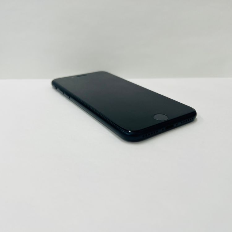 ����89% iPhone SE��3���� 64GB SIM�ե꡼33264