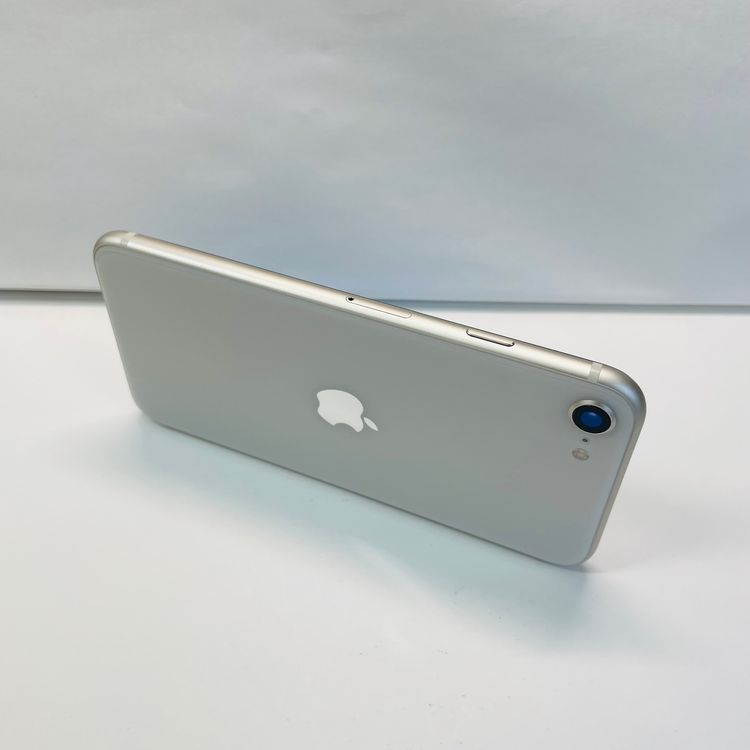 iPhone SE��3���� 64GB SIM�ե꡼ ����93% 27741