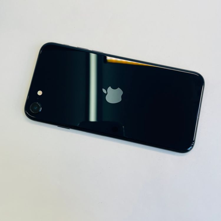 iPhone SE��3���� 128GB SIM�ե꡼ ����95% 35365