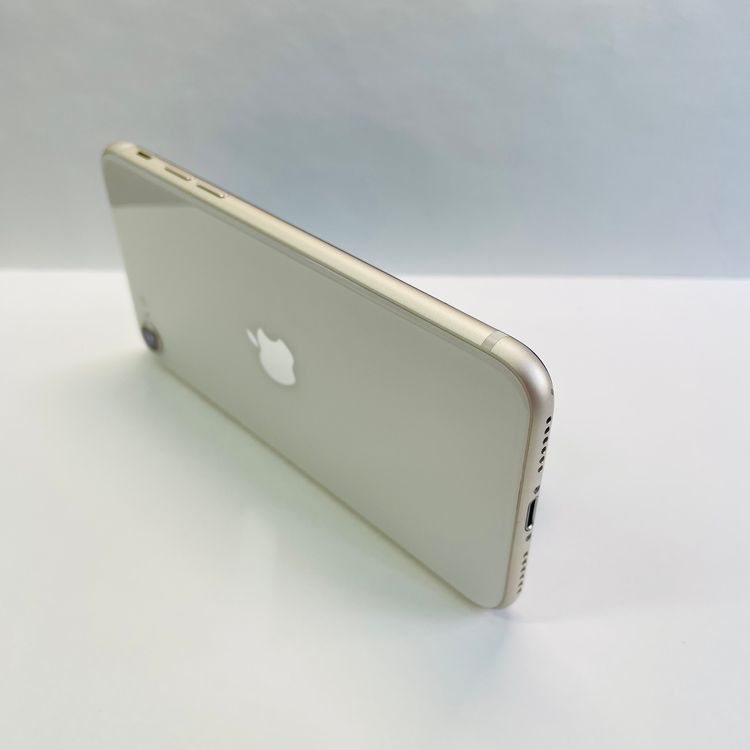 iPhone SE��3���� 64GB SIM�ե꡼ ����100% 03993