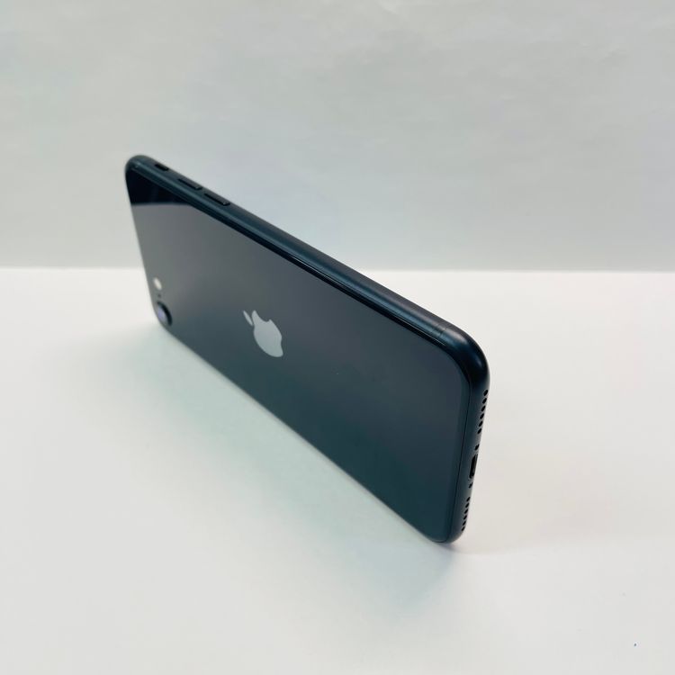 iPhone SE��3���� 64GB SIM�ե꡼ ����97% 36006