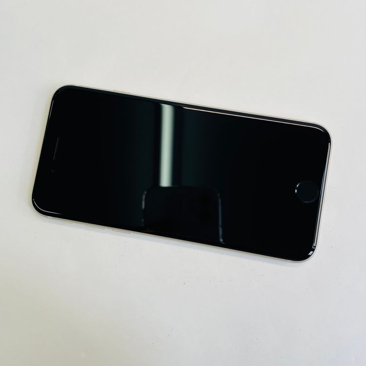 iPhone SE��3���� 64GB SIM�ե꡼ ����97% 25253