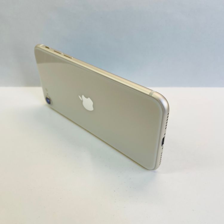 iPhone SE��3���� 128GB SIM�ե꡼ ����90% 71976