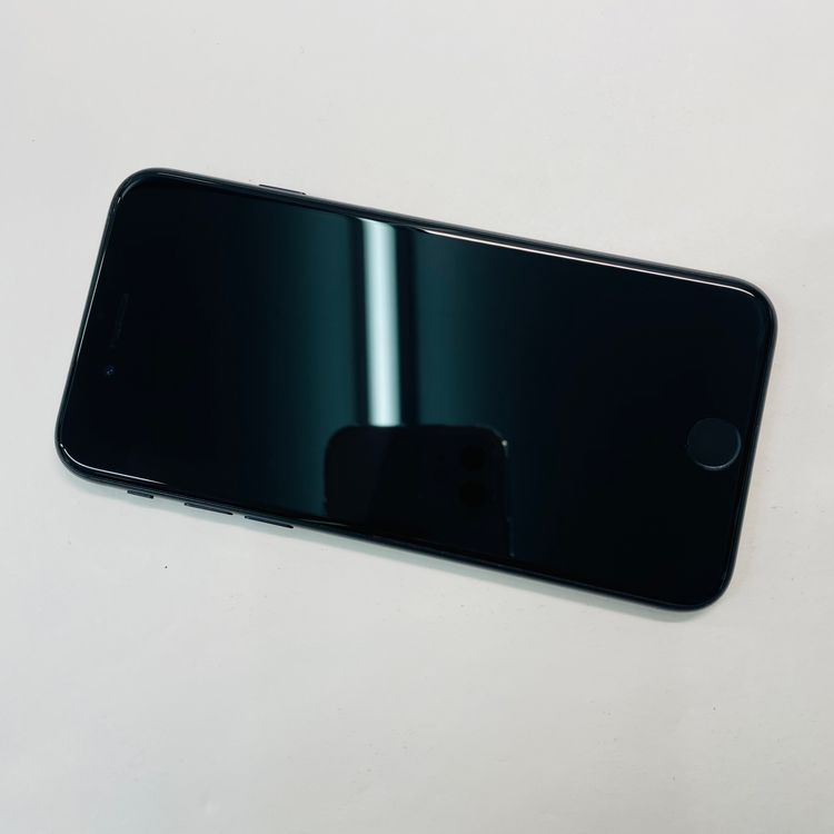 ���� iPhone SE��3���� 64GB SIM�ե꡼ ����99% 76939