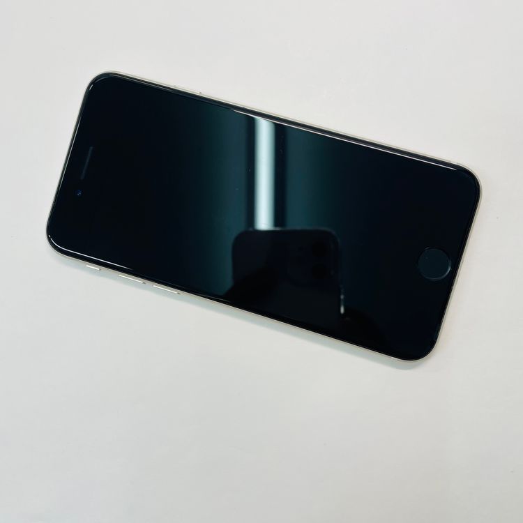iPhone SE��3���� 128GB SIM�ե꡼ ����93% 70655