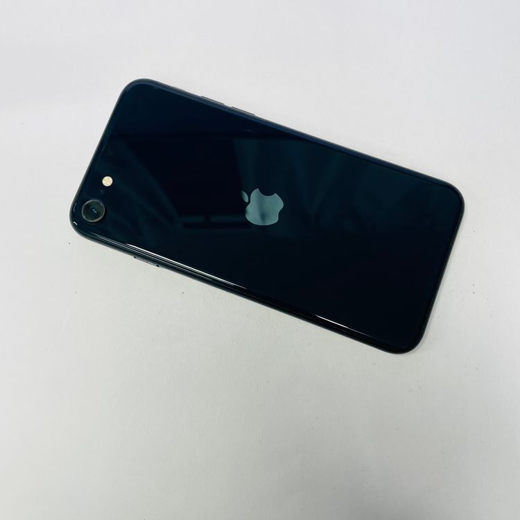 iPhone SE��3���� 64GB SIM�ե꡼ ����92% 75306