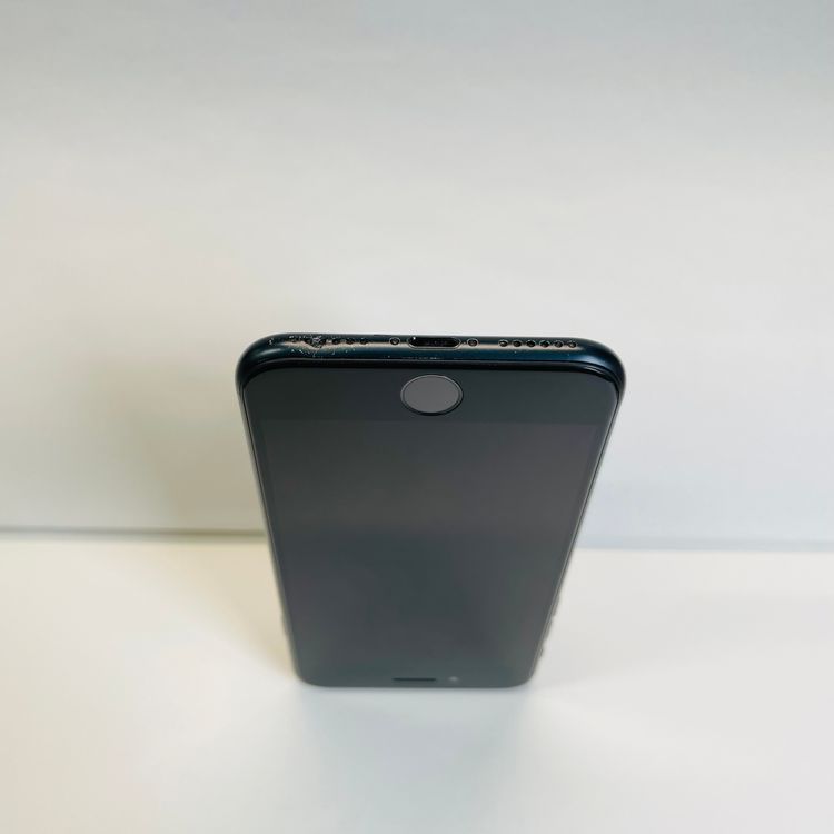 iPhone SE��3���� 64GB SIM�ե꡼ ����93% 80496