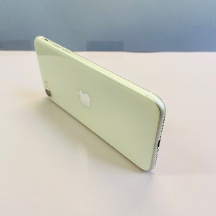 iPhone SE��2���� 64GB SIM�ե꡼ ����97% 15978