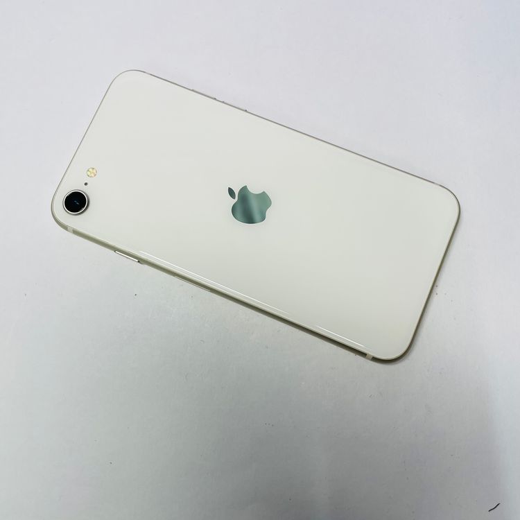 iPhone SE(第3世代)（NTTドコモ） 商品一覧｜ムスビー【中古スマホ