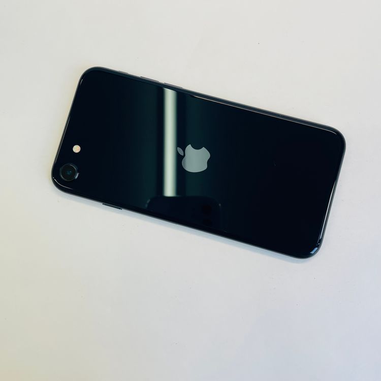 iPhone SE��3���� 64GB SIM�ե꡼ ����97% 51477