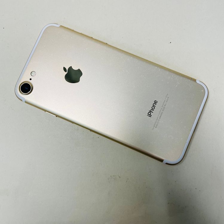 iPhone 7 128GB SIMե꡼ Хåƥ꡼98% 05464