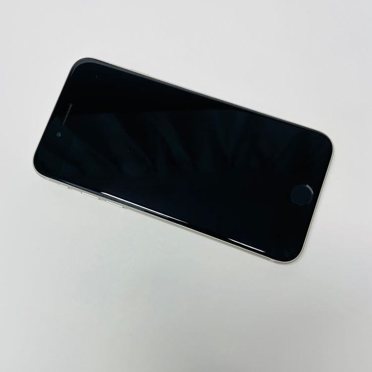 iPhone SE��3���� 64GB SIM�ե꡼ ����93% 09938