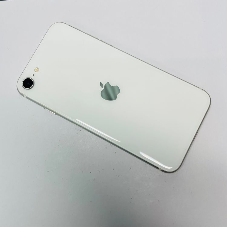 iPhone SE(第2世代)（NTTドコモ） 商品一覧｜ムスビー【中古スマホ