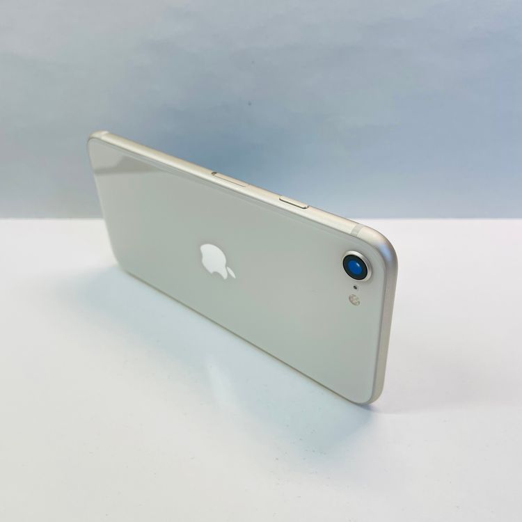 iPhone SE��3���� 64GB SIM�ե꡼ ����96% 93694