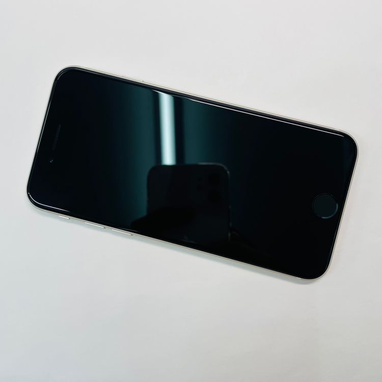 iPhone SE��3���� 128GB SIM�ե꡼ ����97% 65764