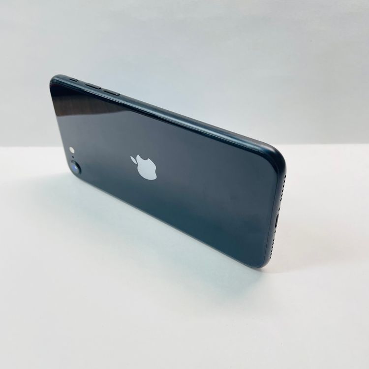 iPhone SE��3���� 128GB SIM�ե꡼ ����99% 78050