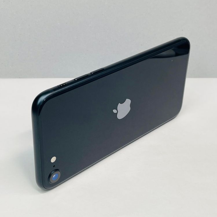 iPhone SE��3���� 64GB SIM�ե꡼ ����95% 80040