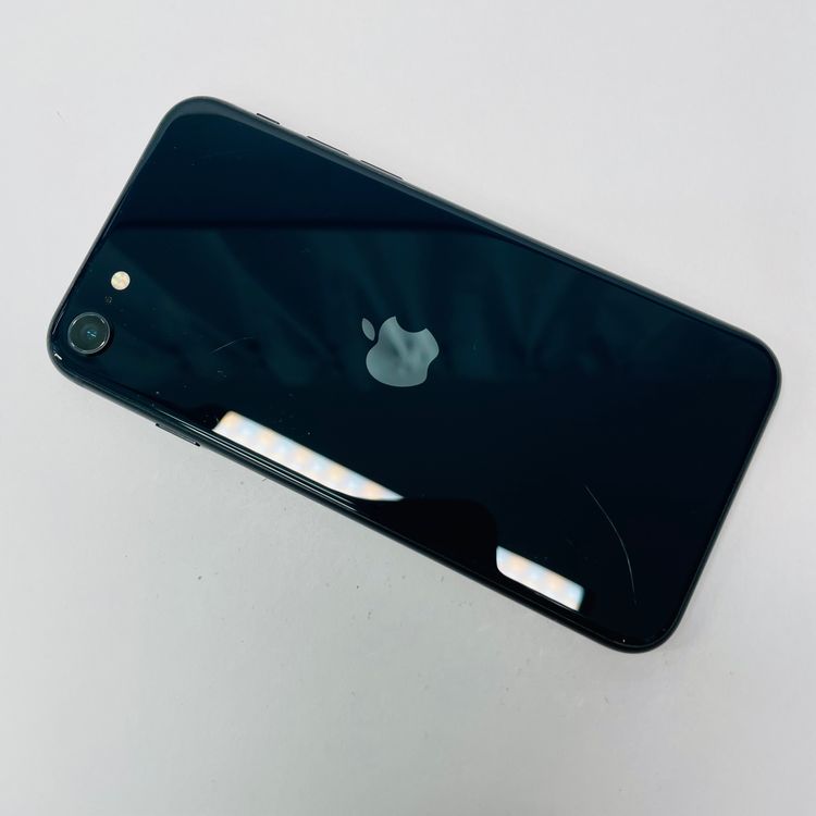 iPhone SE(第3世代)（NTTドコモ） 商品一覧｜ムスビー【中古スマホ