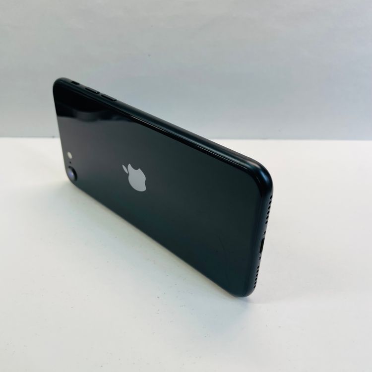 iPhone SE��3���� 128GB SIM�ե꡼ ����93% 09860