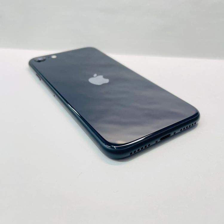 ����89% iPhone SE��3���� 64GB SIM�ե꡼ 60233