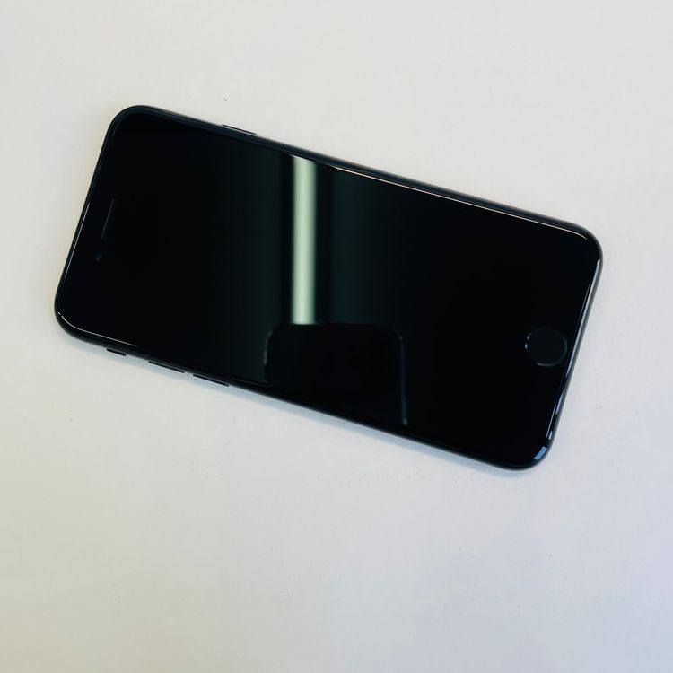 iPhone SE��3���� 64GB SIM�ե꡼ ����97% 57562