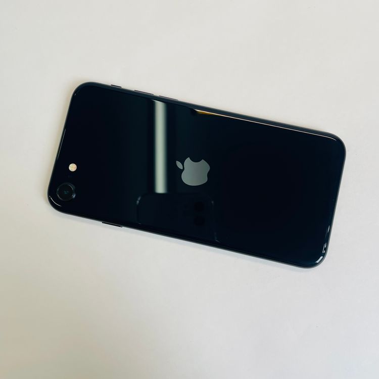 iPhone SE��3���� 128GB SIM�ե꡼ ����96% 98028