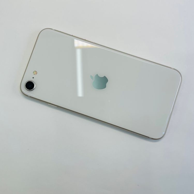 iPhone SE��3���� 64GB SIM�ե꡼ ����100% 03993