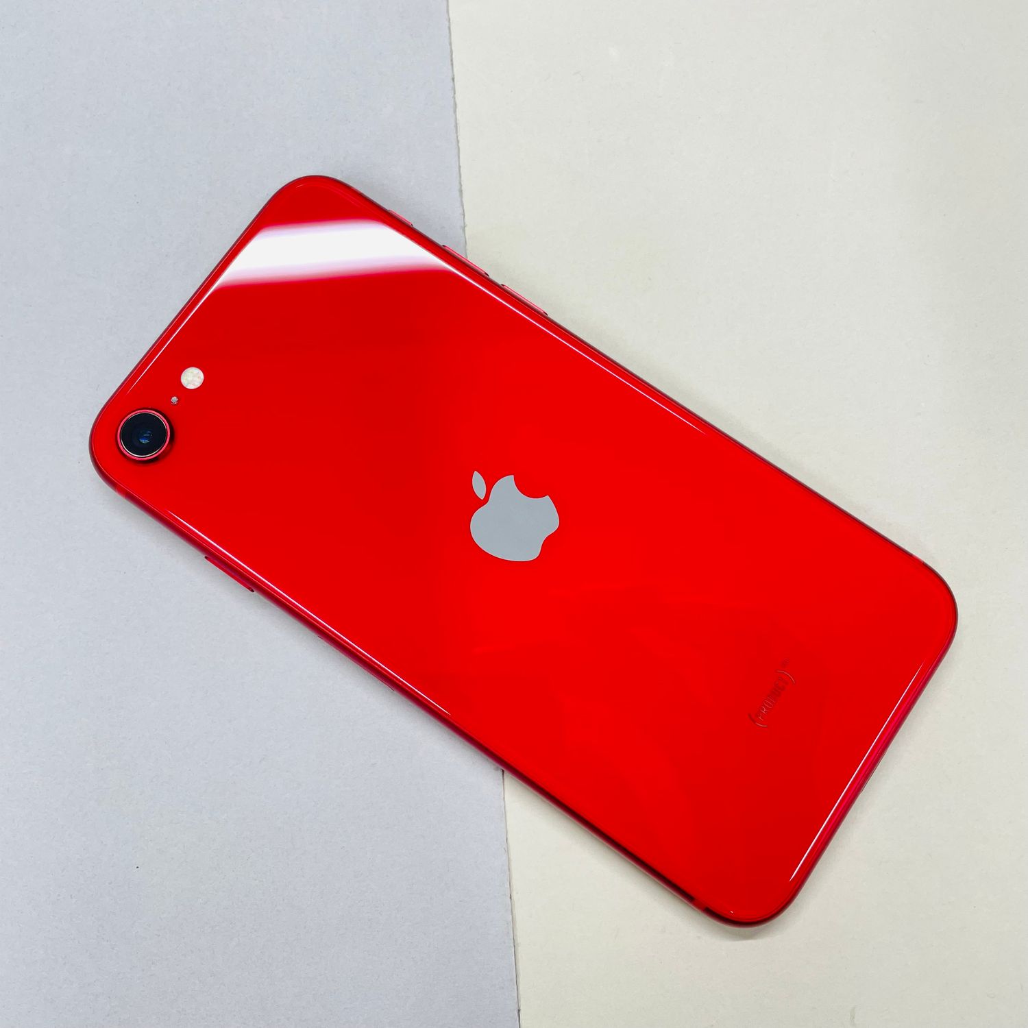 ムスビー｜[ATShop Otsuka]美品iphone SE2 64GB SIMフリ－9671【iPhone