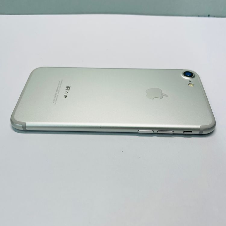 iPhone 7 32GB SIMե꡼ 88% 28263