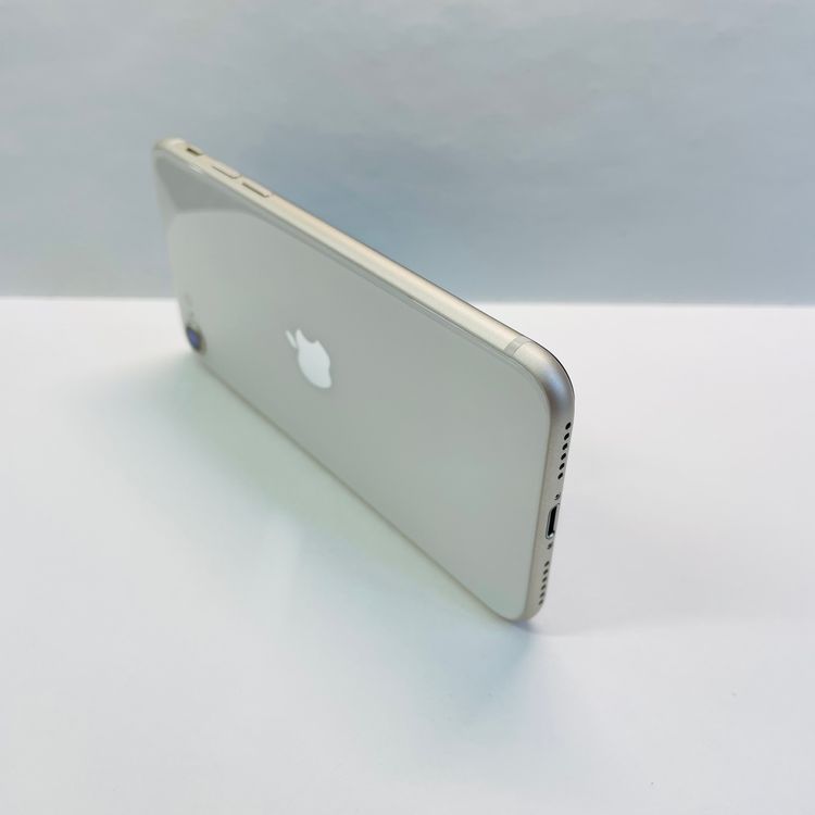 iPhone SE��3���� 64GB SIM�ե꡼ ����91% 77493
