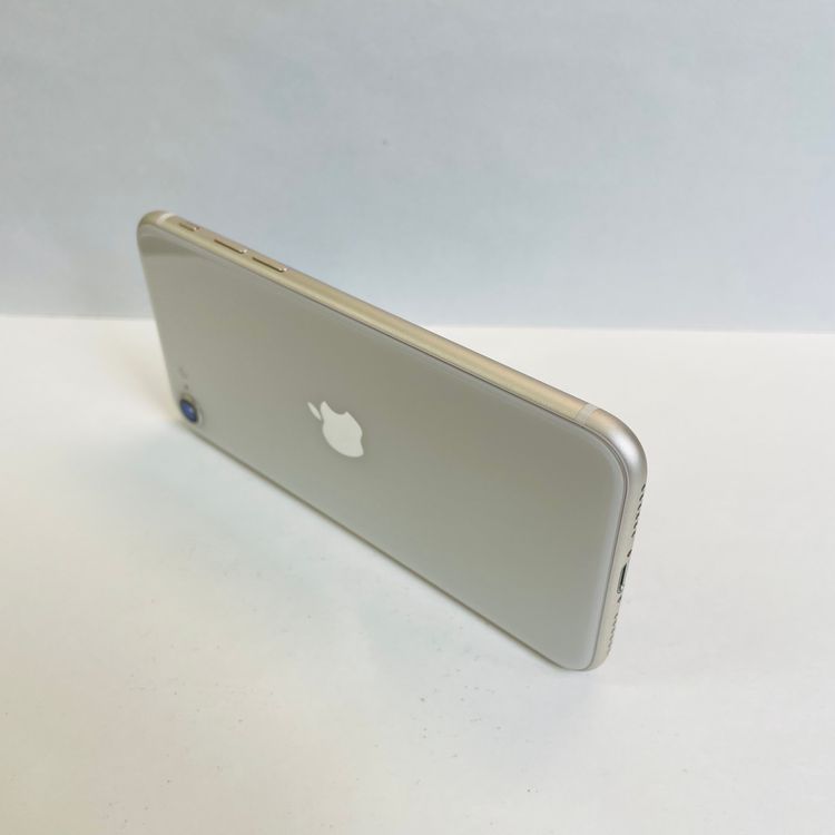 iPhone SE��3���� 64GB SIM�ե꡼ ����92% 39705