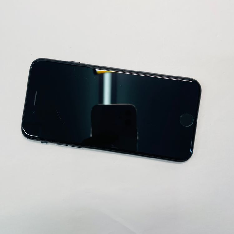 ����94% iPhone SE��2���� 64GB SIM�ե꡼ 02944